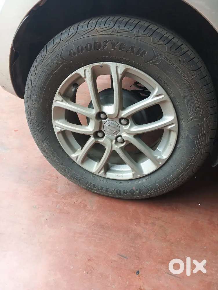 Tiptop Condition , New Tyres All Four