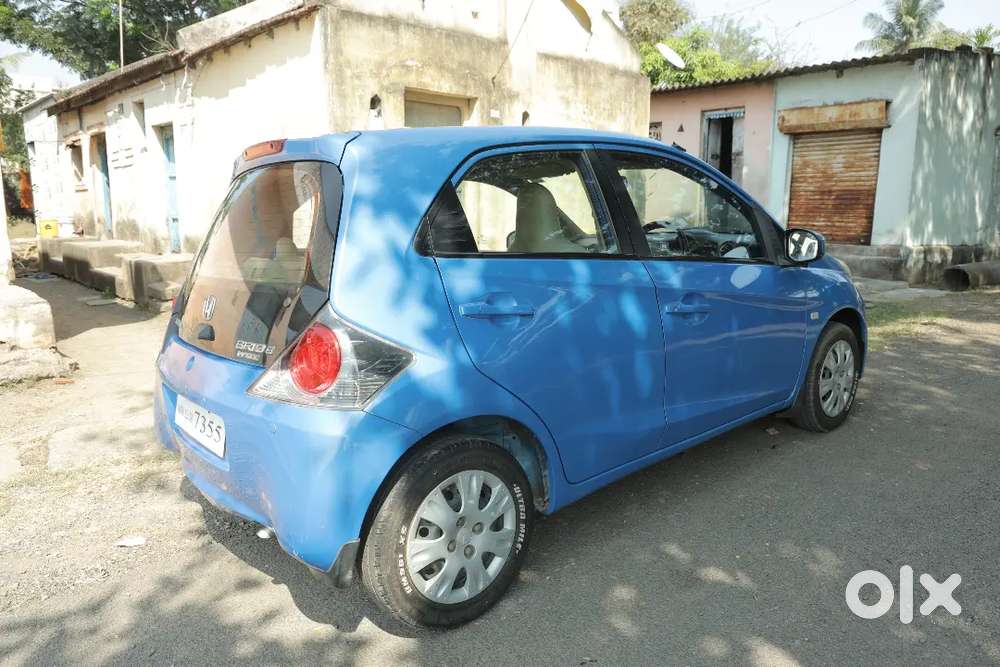 Honda Brio 2013 Petrol Urgent Sell