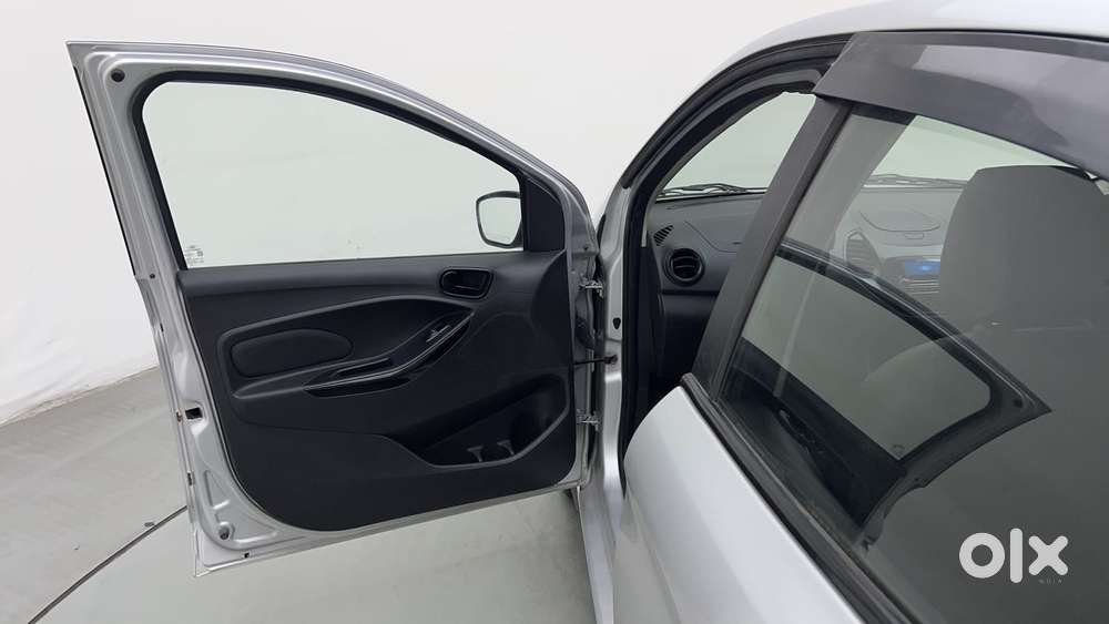 Ford Figo Titanium, 2020, Petrol