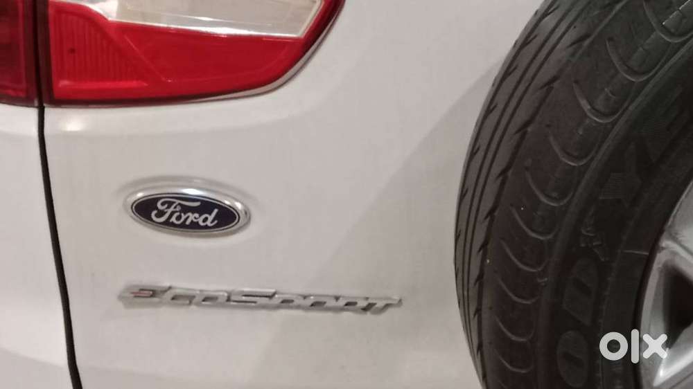 Mahindra Xuv300 2015 Diesel 78245 Km Driven