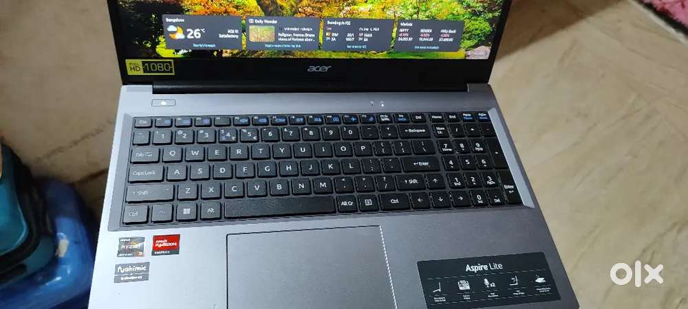 Like New Laptop  8GB RAM  512 GB SSD