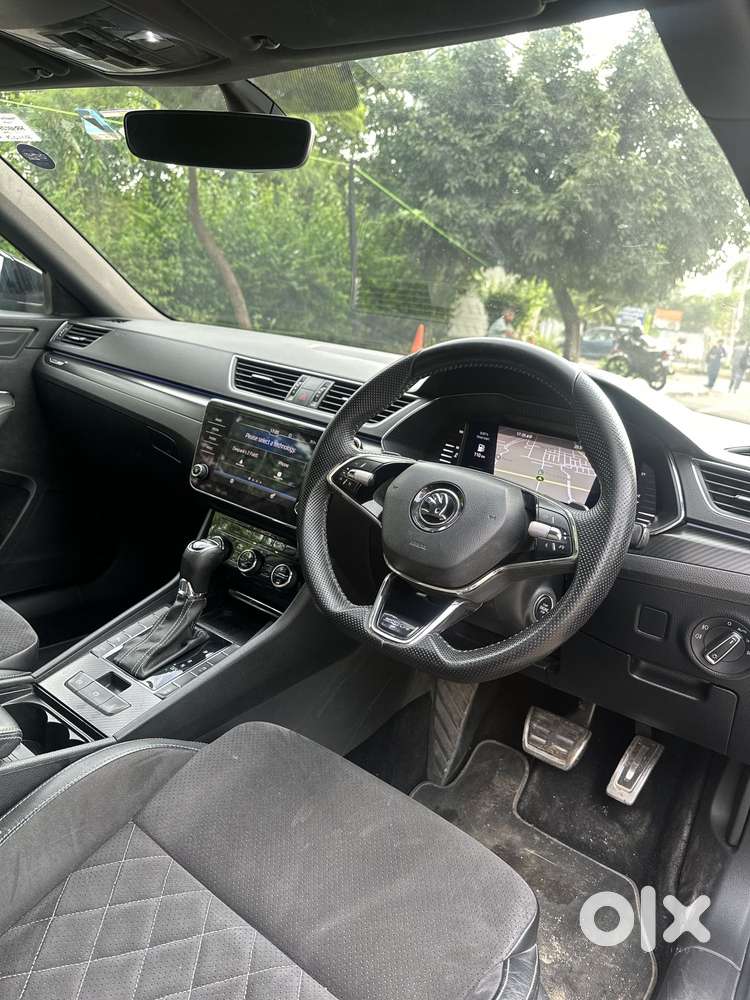 Skoda Superb Sportline 1.8 Tsi At, 2021, Petrol