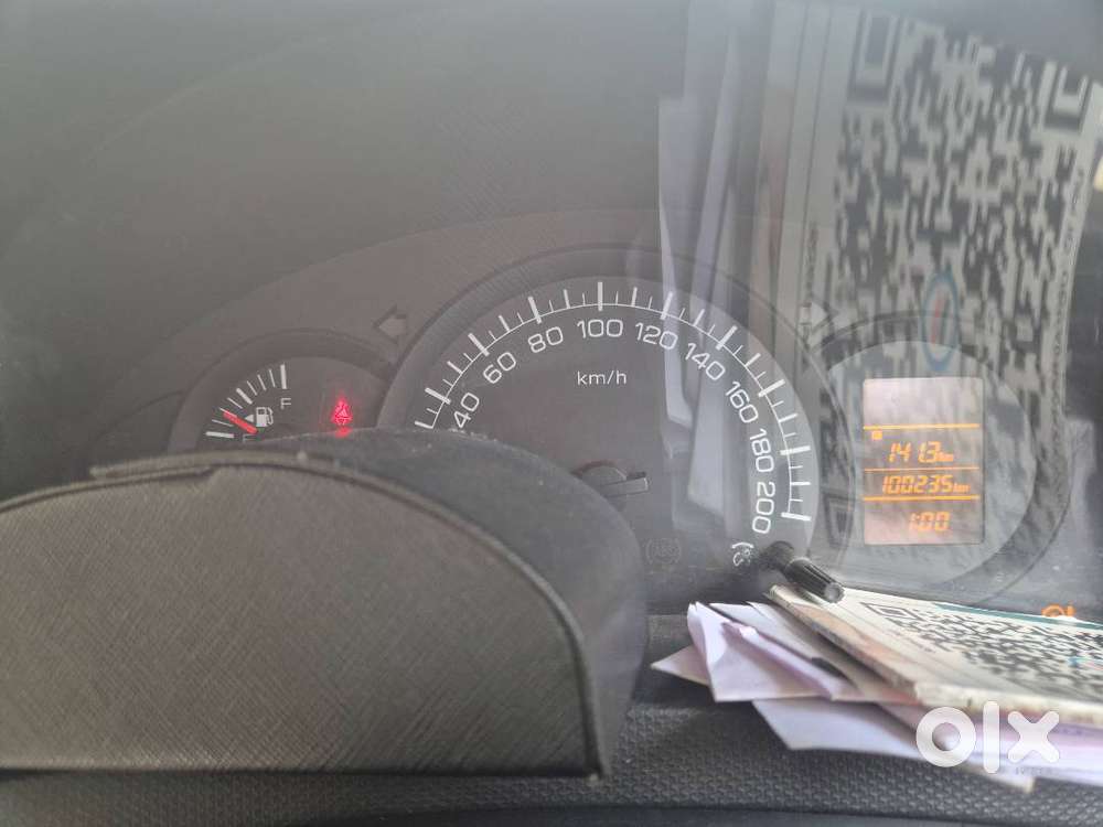 All Complete Car Accessories And 1 Key Second Key Missing