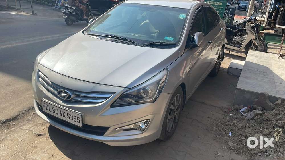 Hyundai Verna Petrol 2015