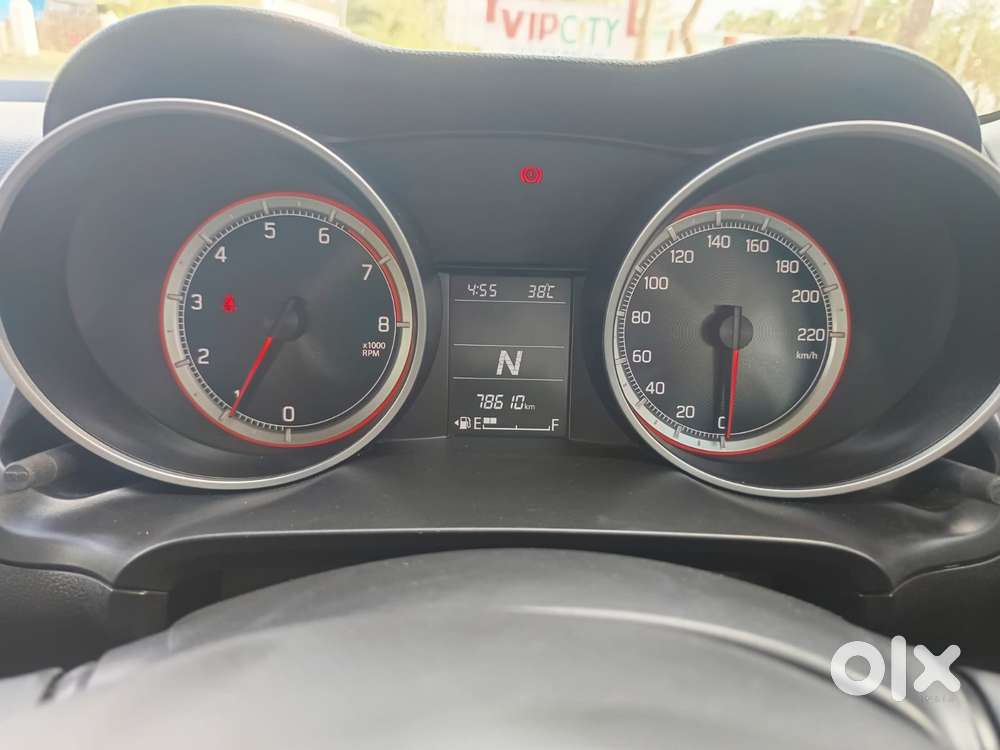 Maruti Suzuki Swift Amt Vxi, 2018, Petrol