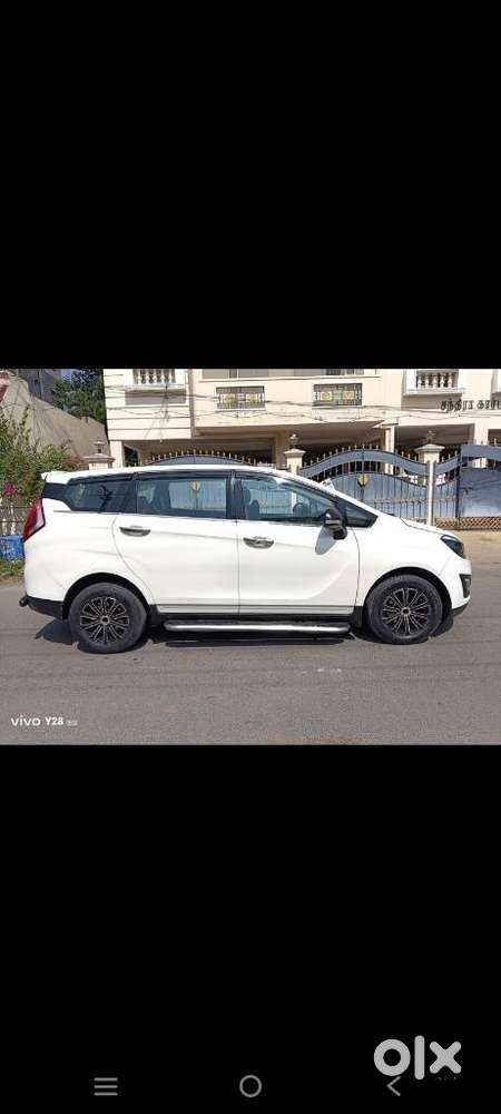 Mahindra Marazzo M2 8str, 2019, Diesel
