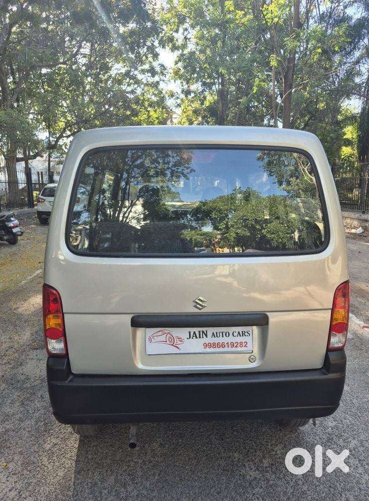 Maruti Suzuki Eeco 7 Seater Standard, 2016, Petrol
