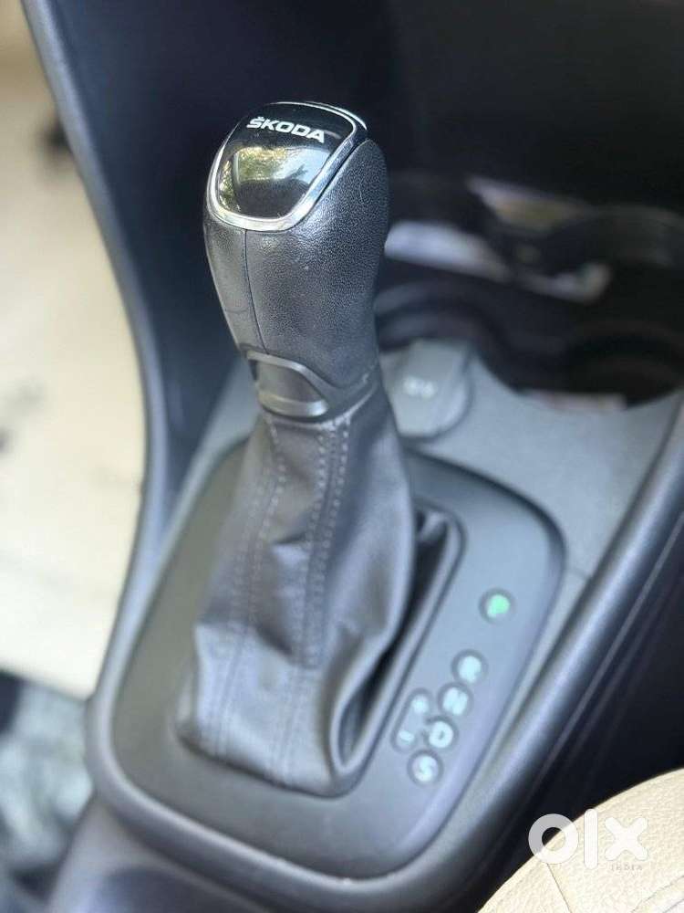 Skoda Rapid 1.6 Mpi At Style, 2018, Petrol