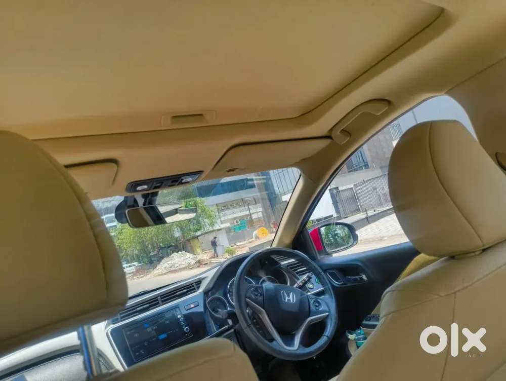 I Want To Sale My Honda City 1.5 Zx Cvt I-tec Automatic Petrol
