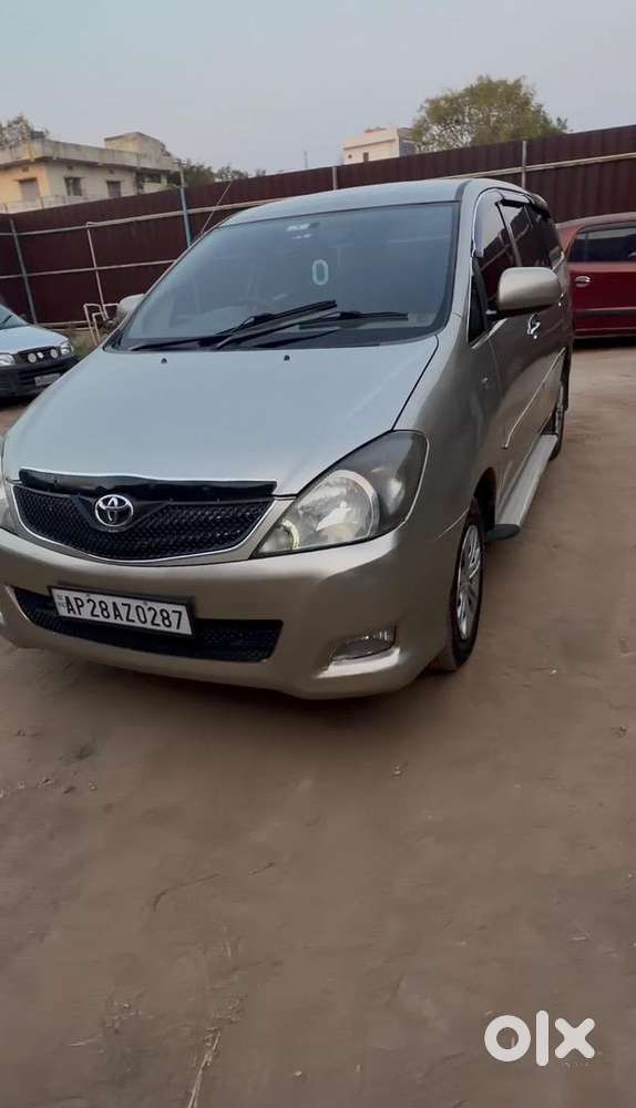 Toyota Innova 2009 Diesel Well Maintained