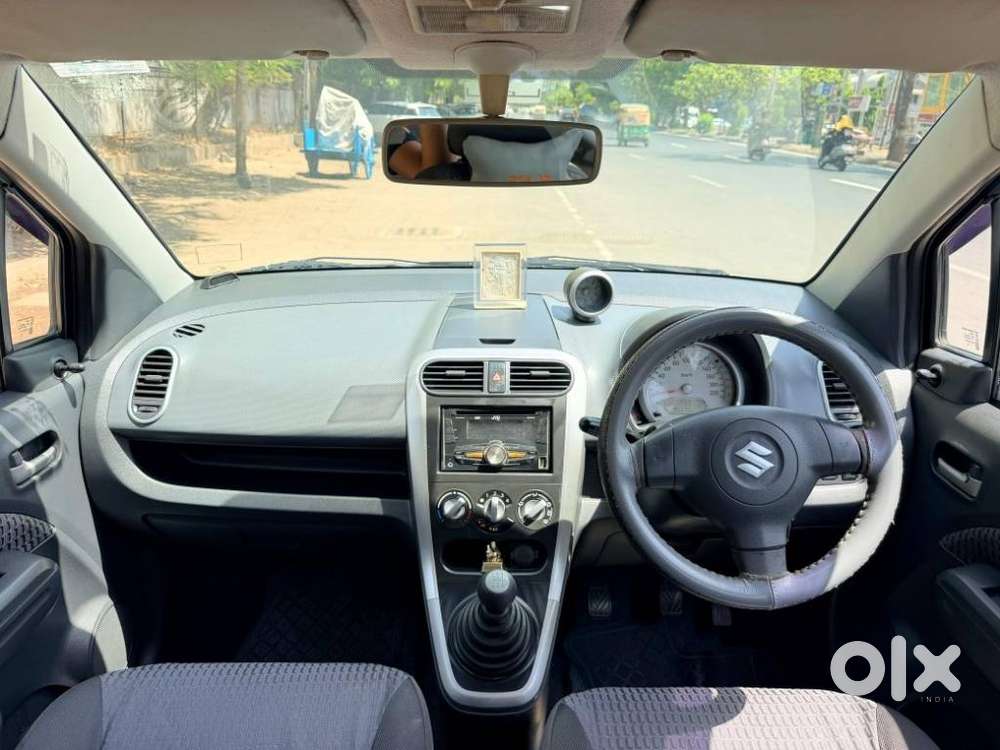 Maruti Suzuki Ritz Vxi, 2014, Petrol