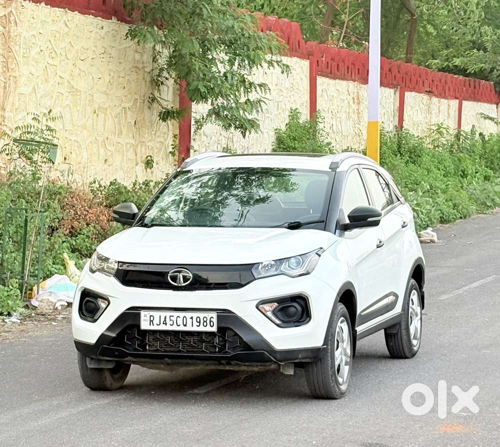 Tata Nexon 1.2 Revotron Xz, 2022, Petrol