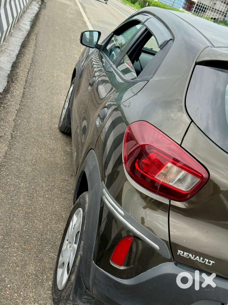 Renault Kwid Petrol 2025