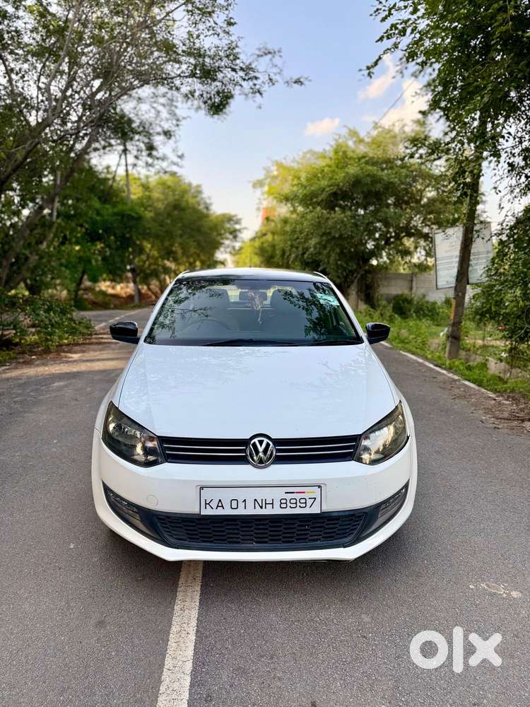 Volkswagen Polo Petrol Highline 1.2l, 2013, Petrol