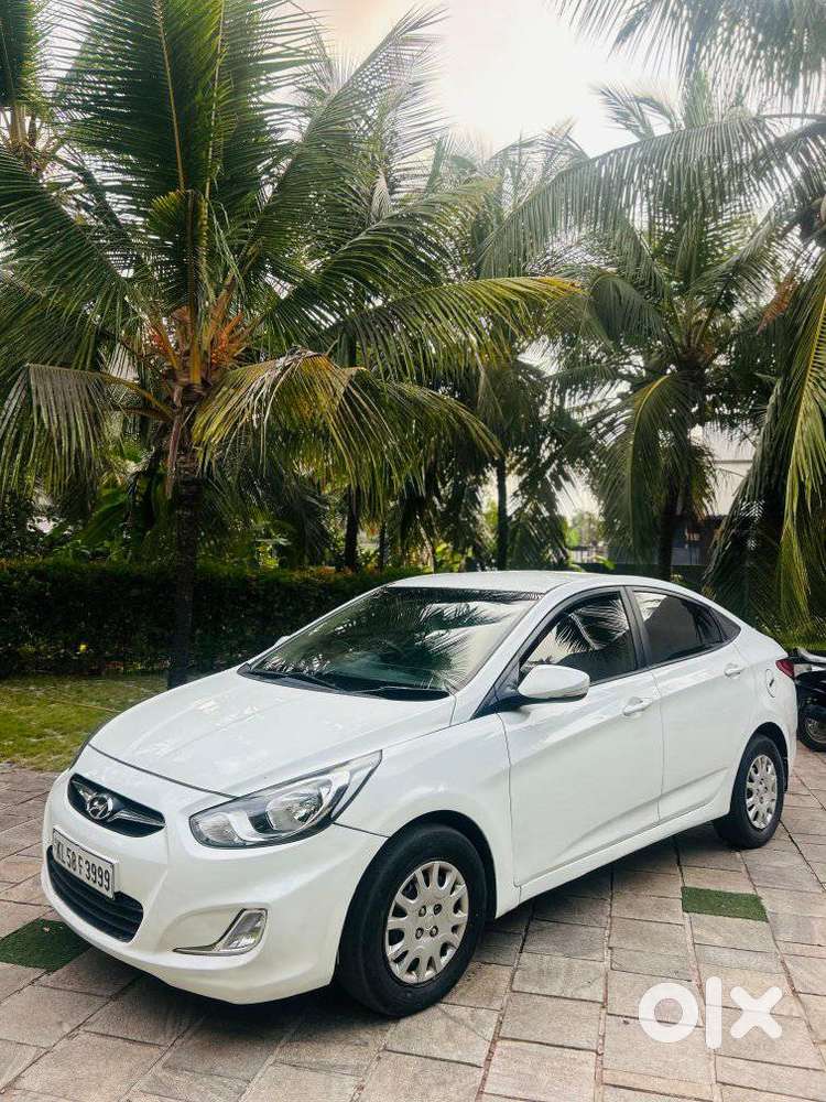 Hyundai Fluidic Verna 1.6 Crdi Sx, 2011, Diesel