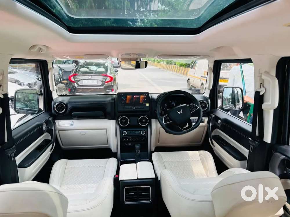 Mahindra Thar Roxx, 2024, Petrol
