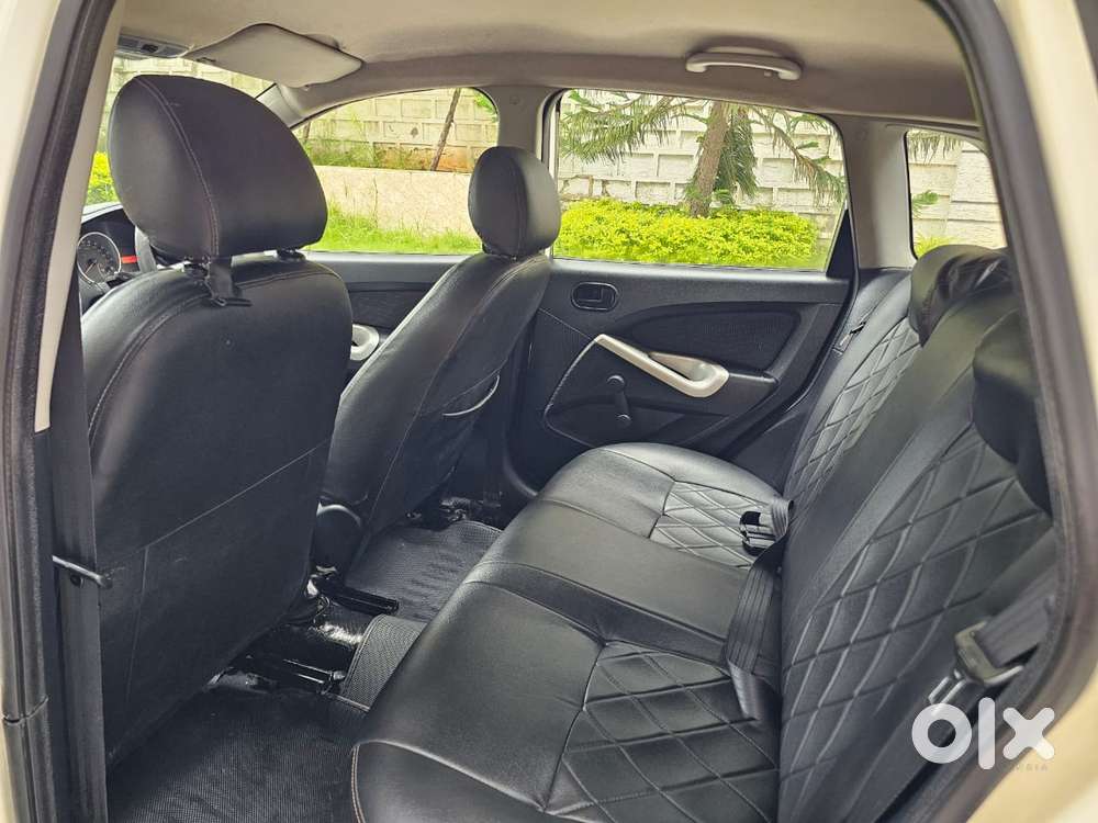 Ford Figo 1.2p Titanium Plus Mt, 2013, Petrol