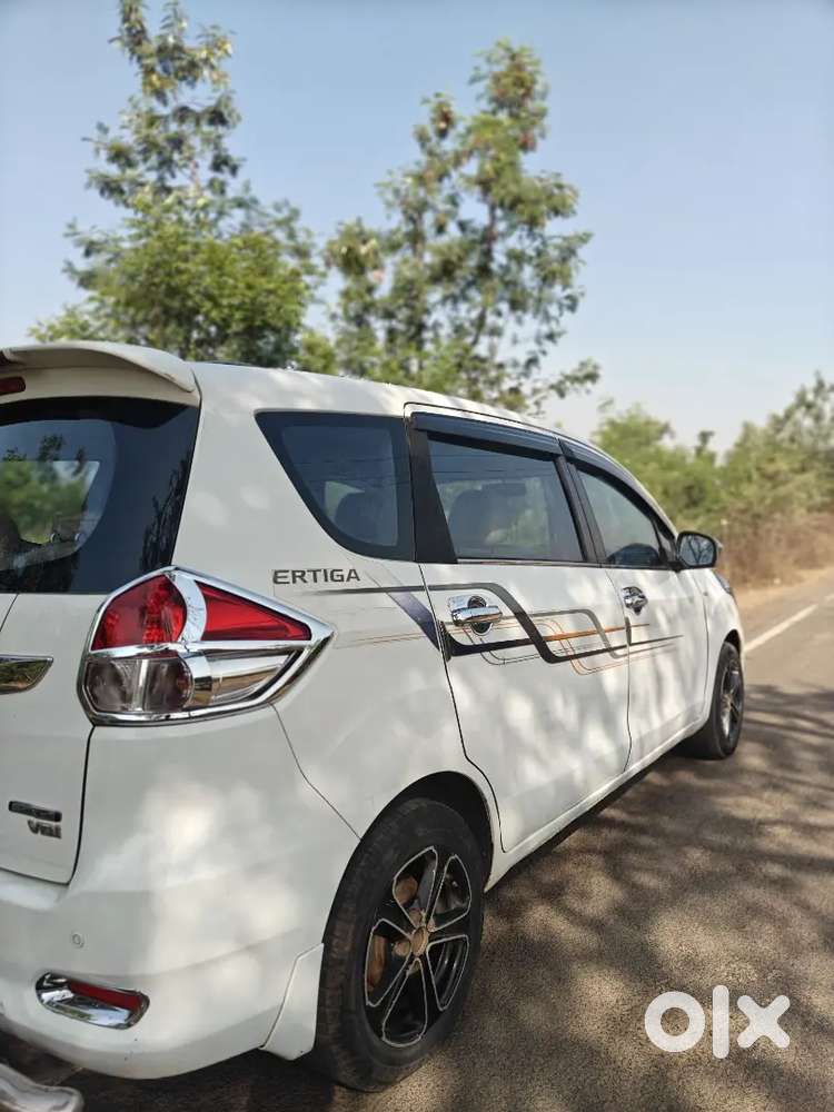 Maruti Suzuki Ertiga 2016 Diesel Well Maintained