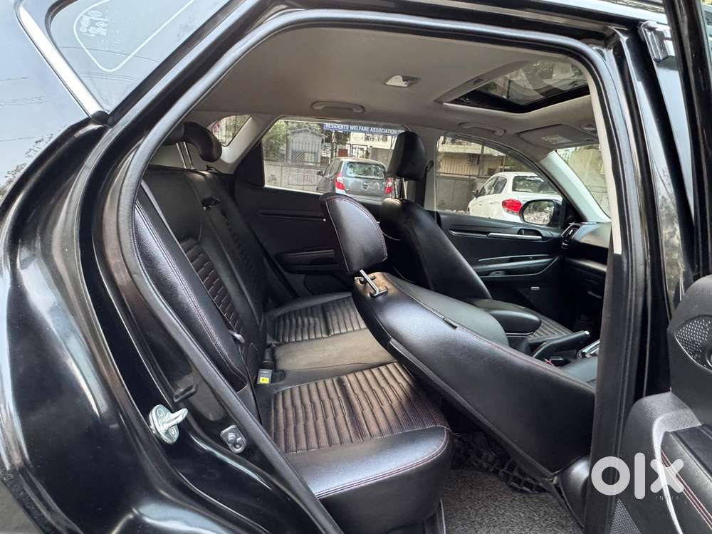 Kia Sonet Gtx Plus Turbo Dct, 2021, Petrol