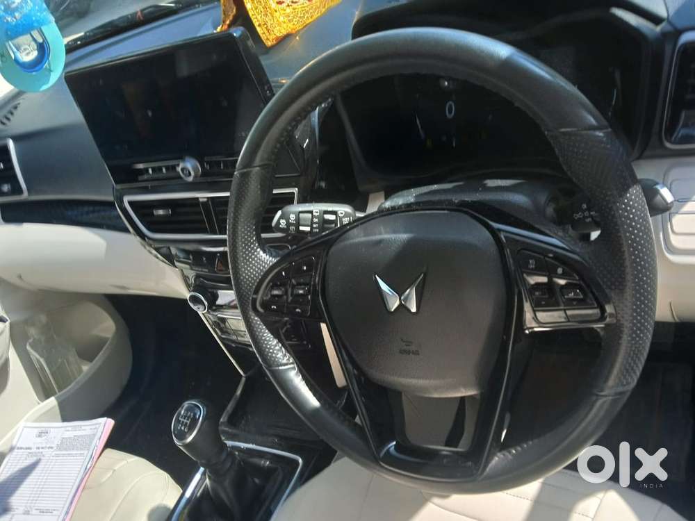 Mahindra Xuv 3xo 2024