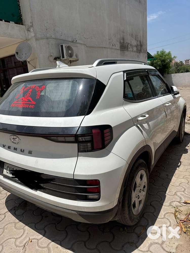 Hyundai Petrol Car 2022
