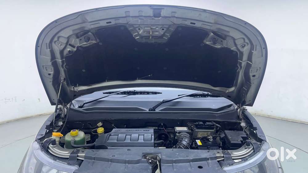Mahindra Kuv 100 Mfalcon G80 K4, 2016, Petrol