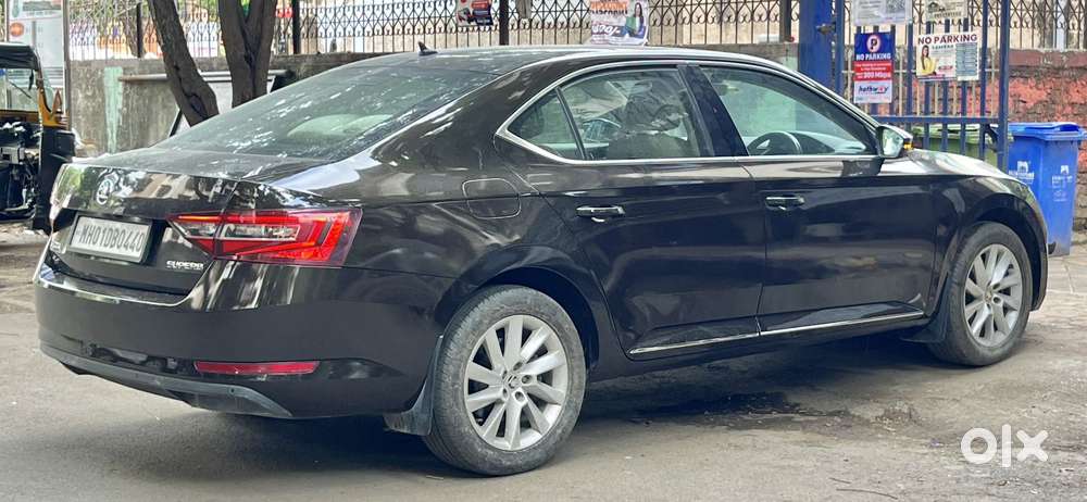 Skoda Superb Lk 1.8 Tsi At, 2018, Petrol