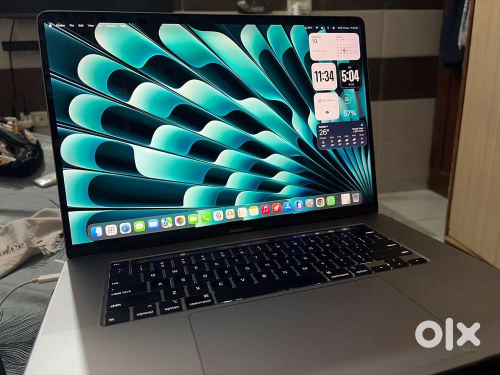 Apple macbook pro 2141 16&rdquo; brand new condition