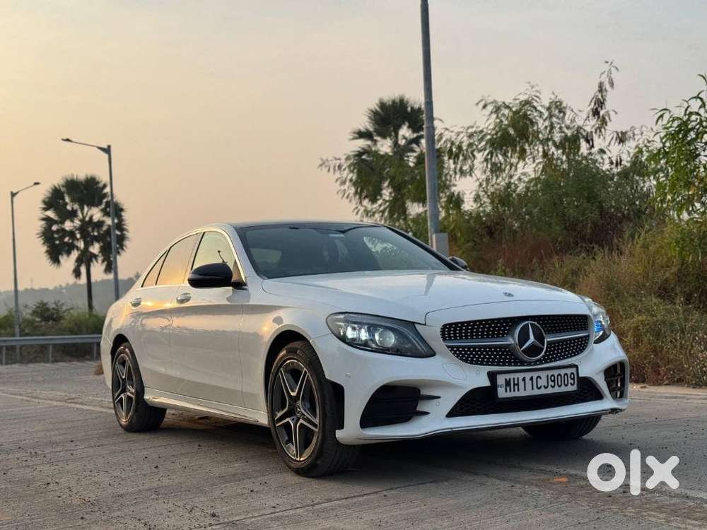 Amg ! 300d 2019 Diesel Mercedes Benz Lessrun F/loaded Newlike Beauty !