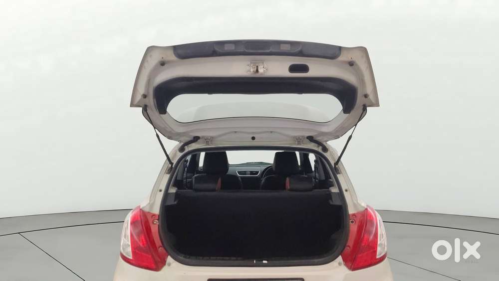 Maruti Suzuki Swift 2011-2014 Vxi, 2013, Petrol