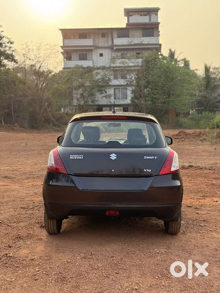 Maruti Suzuki Swift Vxi 1.2 Abs Bs-iv, 2016, Petrol