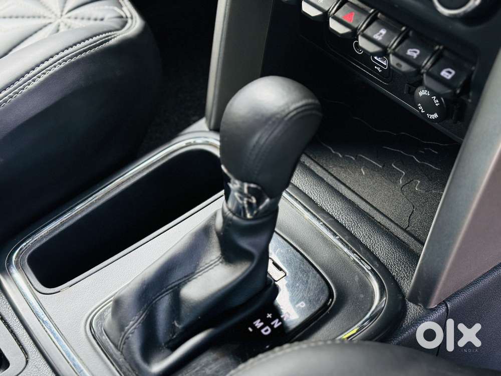 Mahindra Thar Lxt P At 2wd Ht, 2023, Petrol