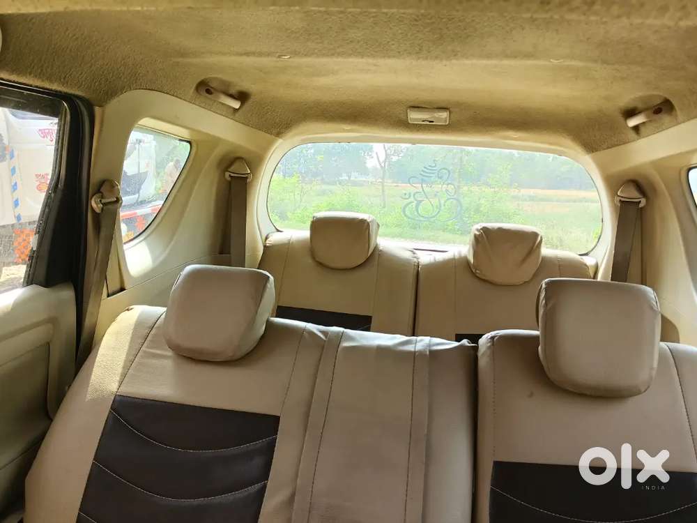 Maruti Suzuki Ertiga 2016 Diesel 120000 Km Driven