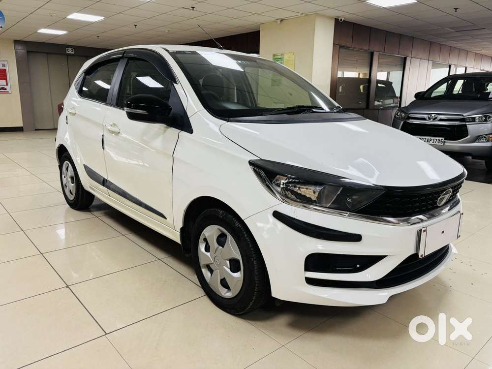 Tata Tiago 1.2 Revotron Xt Rhythm, 2022, Petrol
