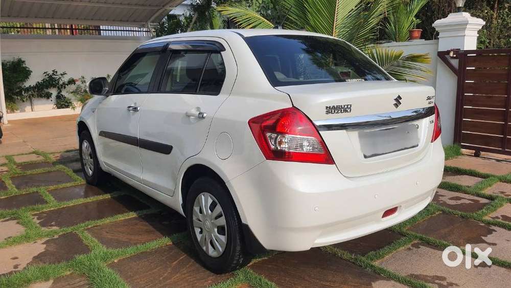 Maruti Suzuki Dzire 1.2 Vxi Cng, 2014, Cng & Hybrids