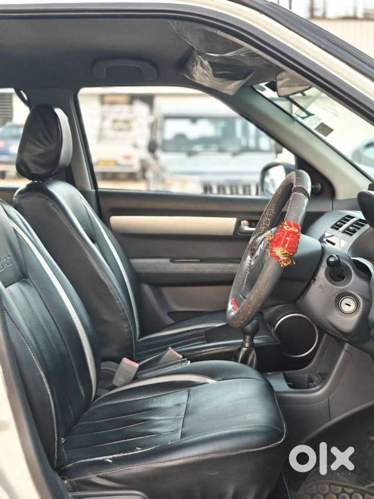 Maruti Suzuki Swift Dzire 1.2 Vxi Bsiv, 2010, Cng & Hybrids