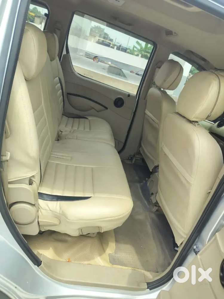 Mahindra Xylo 2018