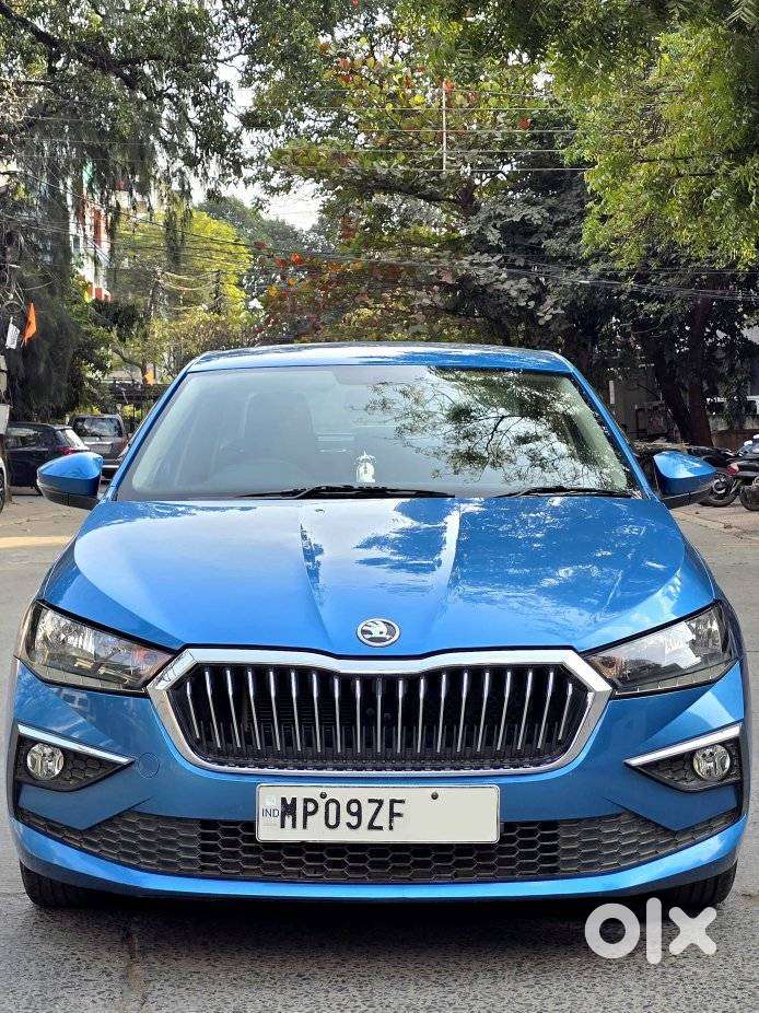 Skoda Slavia 1.0 Ambition Tsi, 2022, Petrol