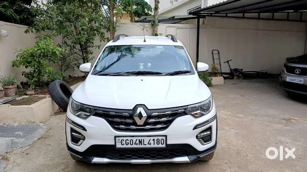 Renault Triber Automatic Top Model