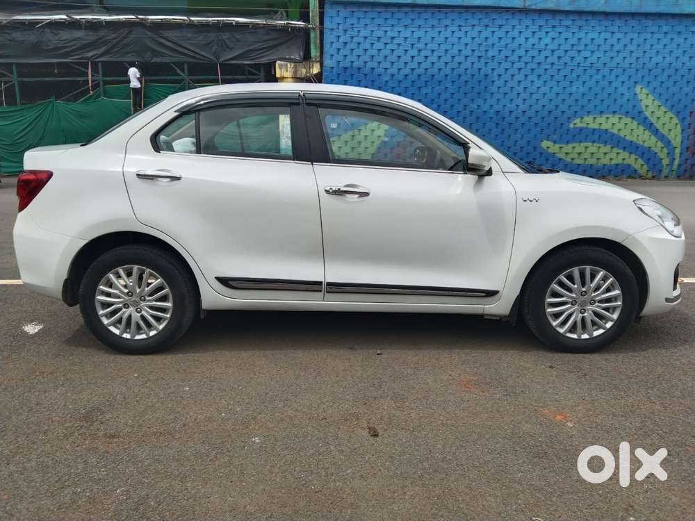 Maruti Suzuki Swift Dzire Amt Zxi, 2018, Petrol