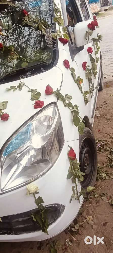 चारों टायर न्यू ओके कंडीशन