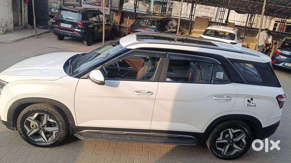 Hyundai Alcazar 2024 Diesel 18000 Km Driven