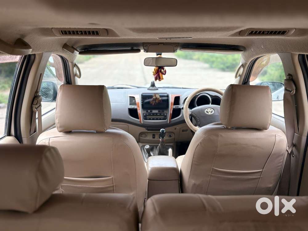 Toyota Fortuner [2009-2012] 3.0 4x4 Mt, 2011, Diesel