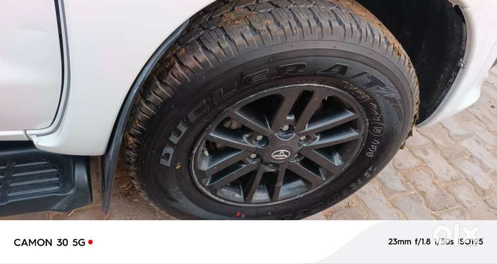 Toyota Fortuner 2015 Diesel Well Maintained
