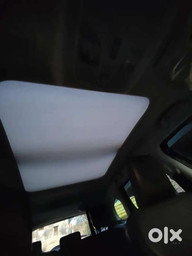 Maruti Suzuki Grand Vitara 2023 Petrol Well Maintained