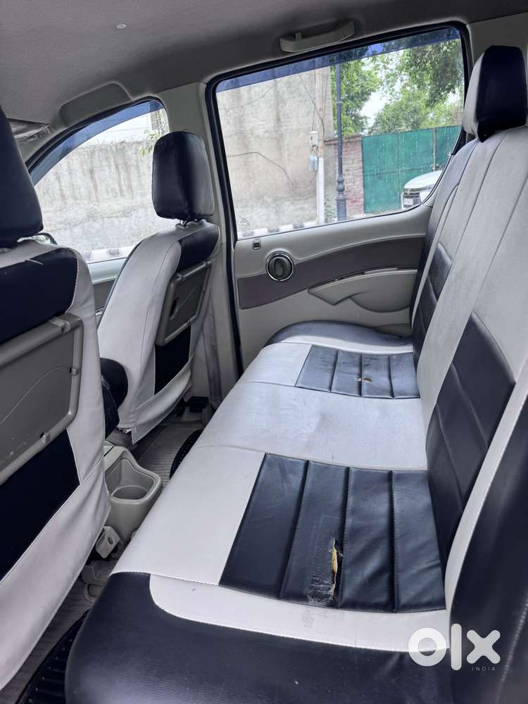 Mahindra Quanto C8, 2012, Diesel