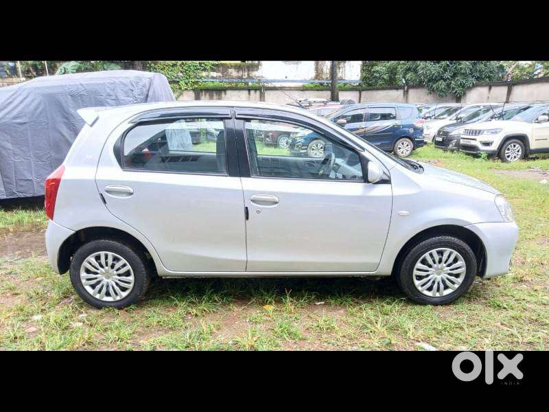 Toyota Etios Liva G, 2012, Petrol