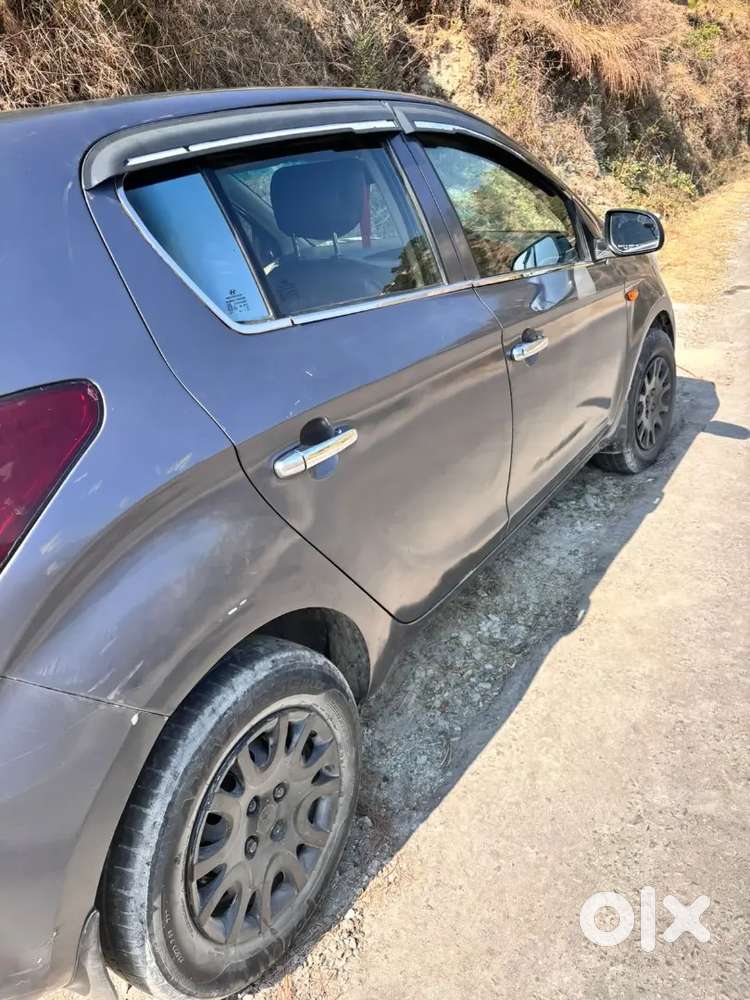 Hyundai I20 2011(oct) Diesel Well Maintained Neat & Clean Car