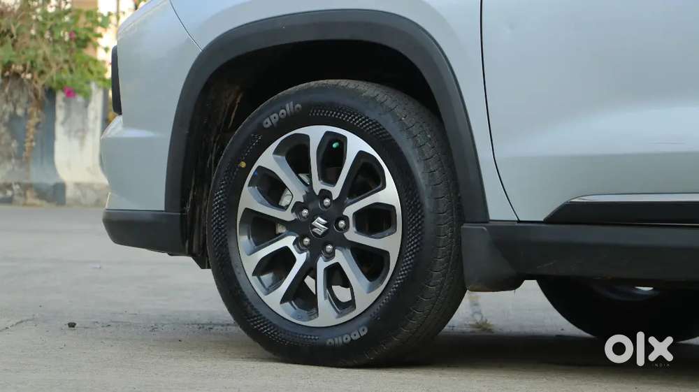 Maruti Suzuki Grand Vitara Alpha Top Model