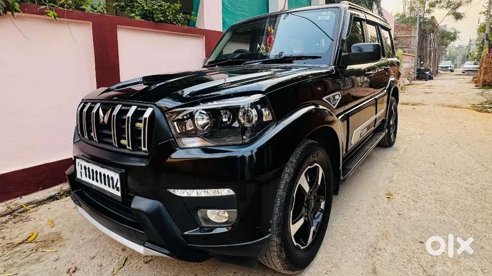 Mahindra Scorpio Classic 2023 Diesel Manual